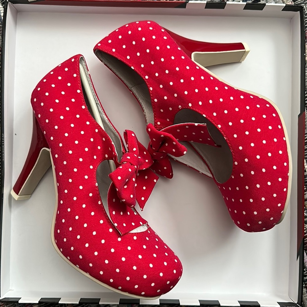 NIB Lola Ramona Revisited Polkadot Retro Pumps Bow Minnie Mouse Style 7.5